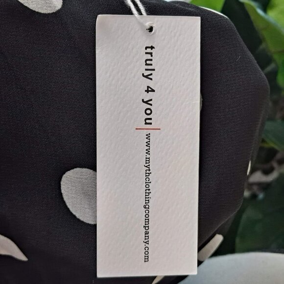 Truly 4 You Size Medium Black Pleated White Polka Dot Skirt Elastic Waist NWT - Picture 7 of 9